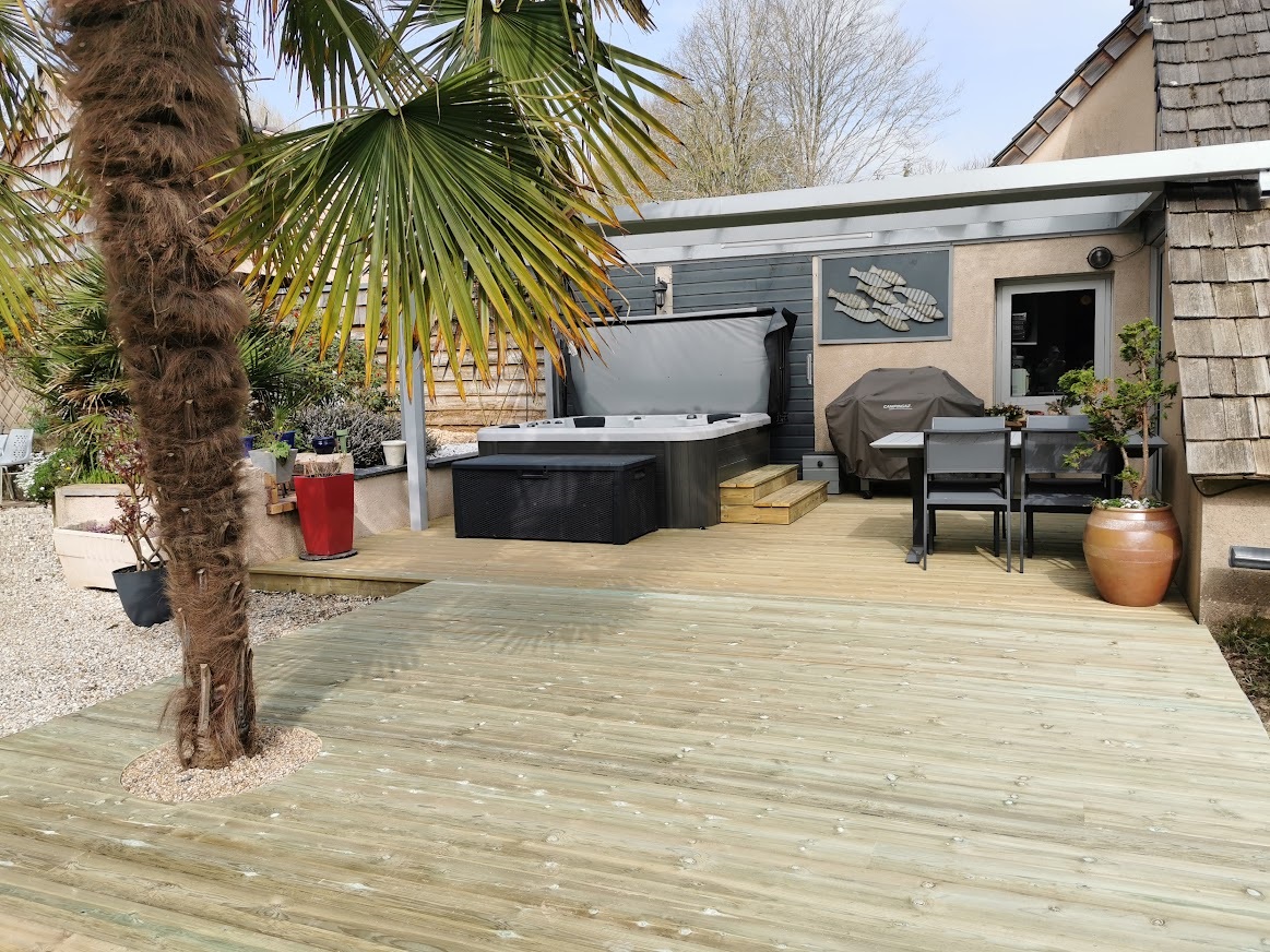 plougonven-spa-terrasse-1